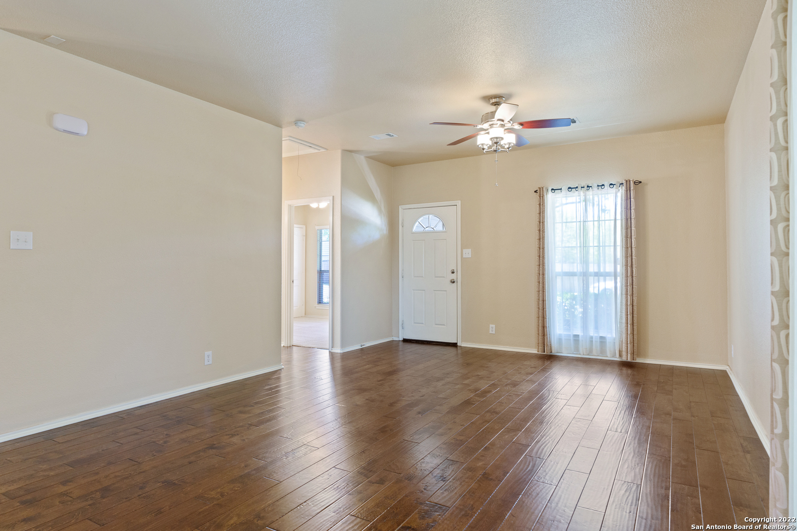 308 Rustic Trail Cibolo, TX 78108 - Photo 8 of 25