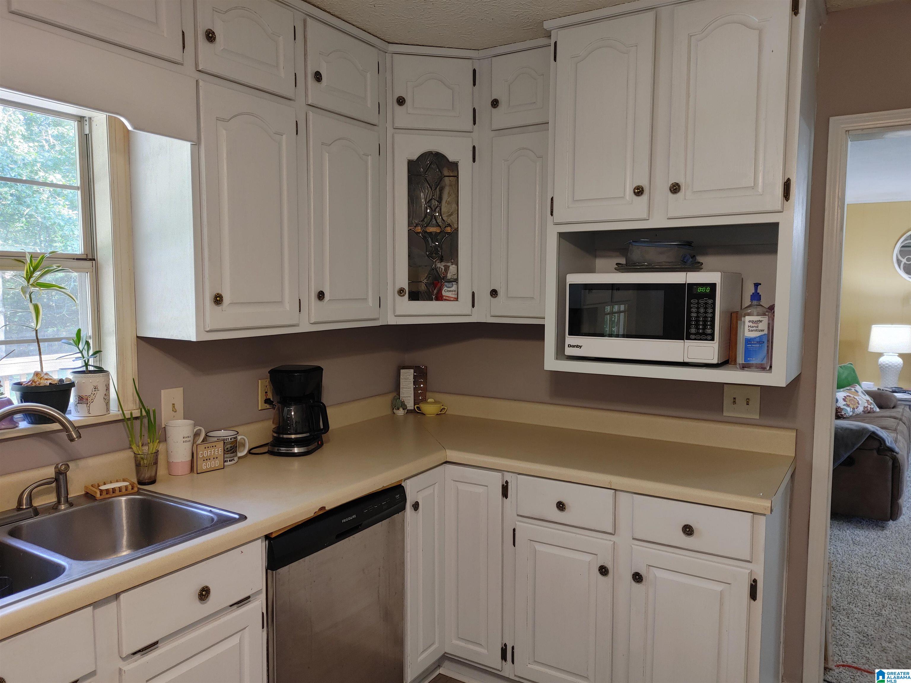 695 Center Point Road Sylacauga, AL 35151 - Photo 14 of 22