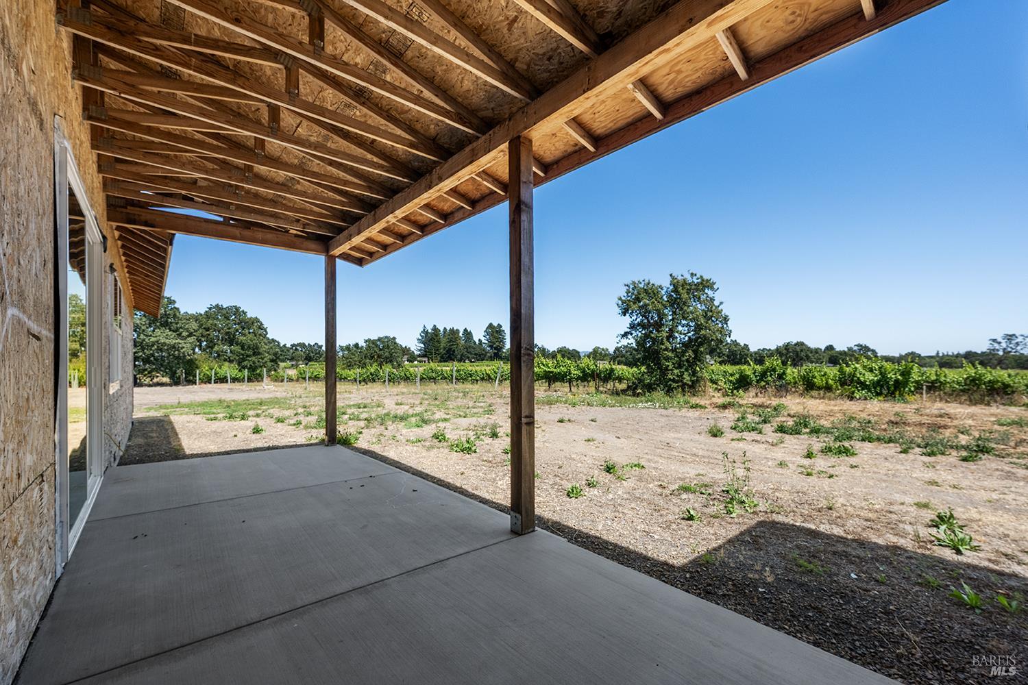 5726 Hall Road Santa Rosa, CA 95401 - Photo 15 of 27