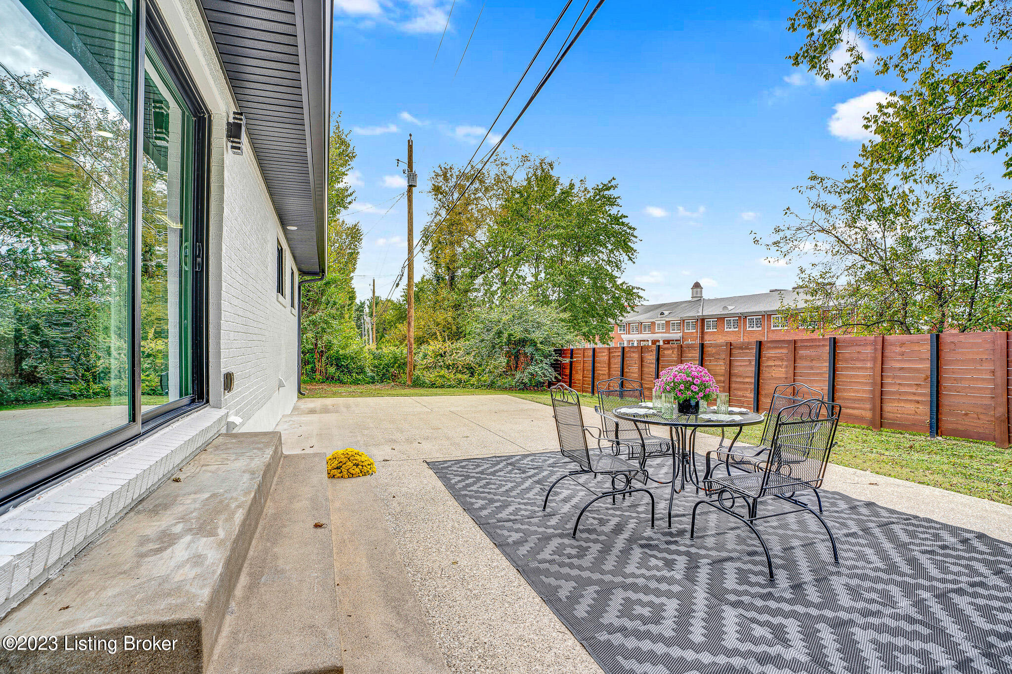 726 Indian Ridge Road Louisville, KY 40207 - Photo 42 of 50 Back patio