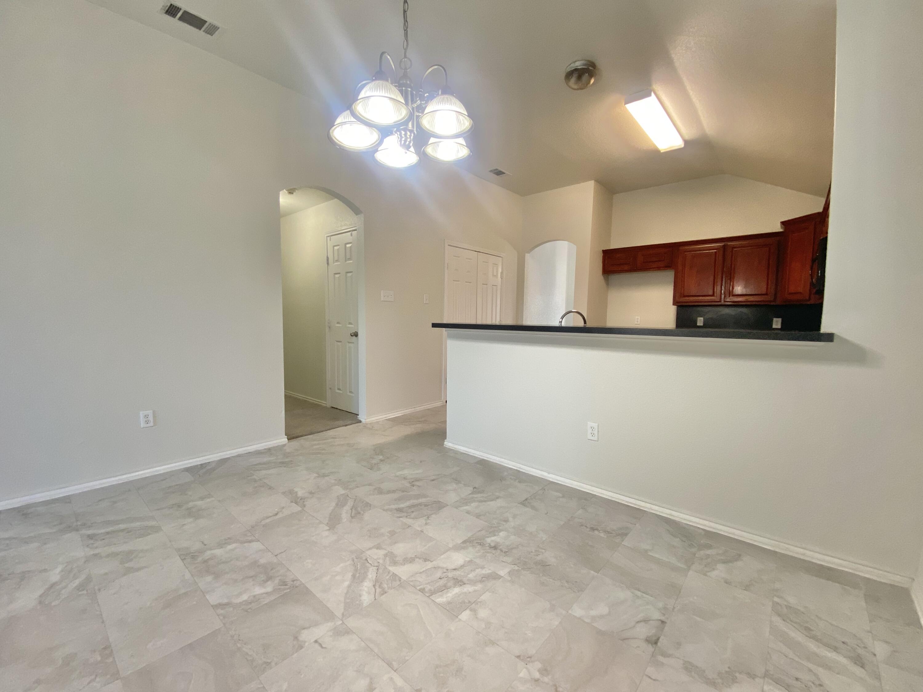 4808 Jarvis Street Lubbock, TX 79416 - Photo 8 of 23 original-37