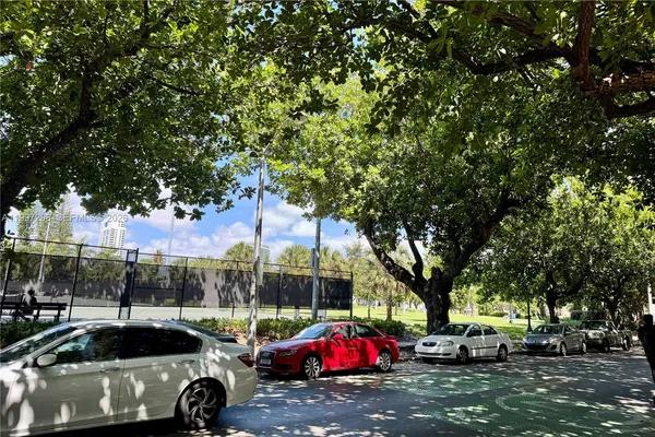 $2,700 | 1219 Meridian Avenue, Unit 4, Miami Beach, FL 33139