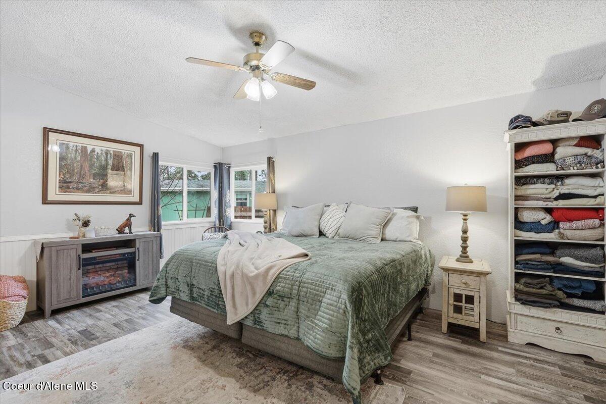 1249 West Shane Drive Coeur D'Alene, ID 83815 - Photo 12 of 42 Primary Bedroom