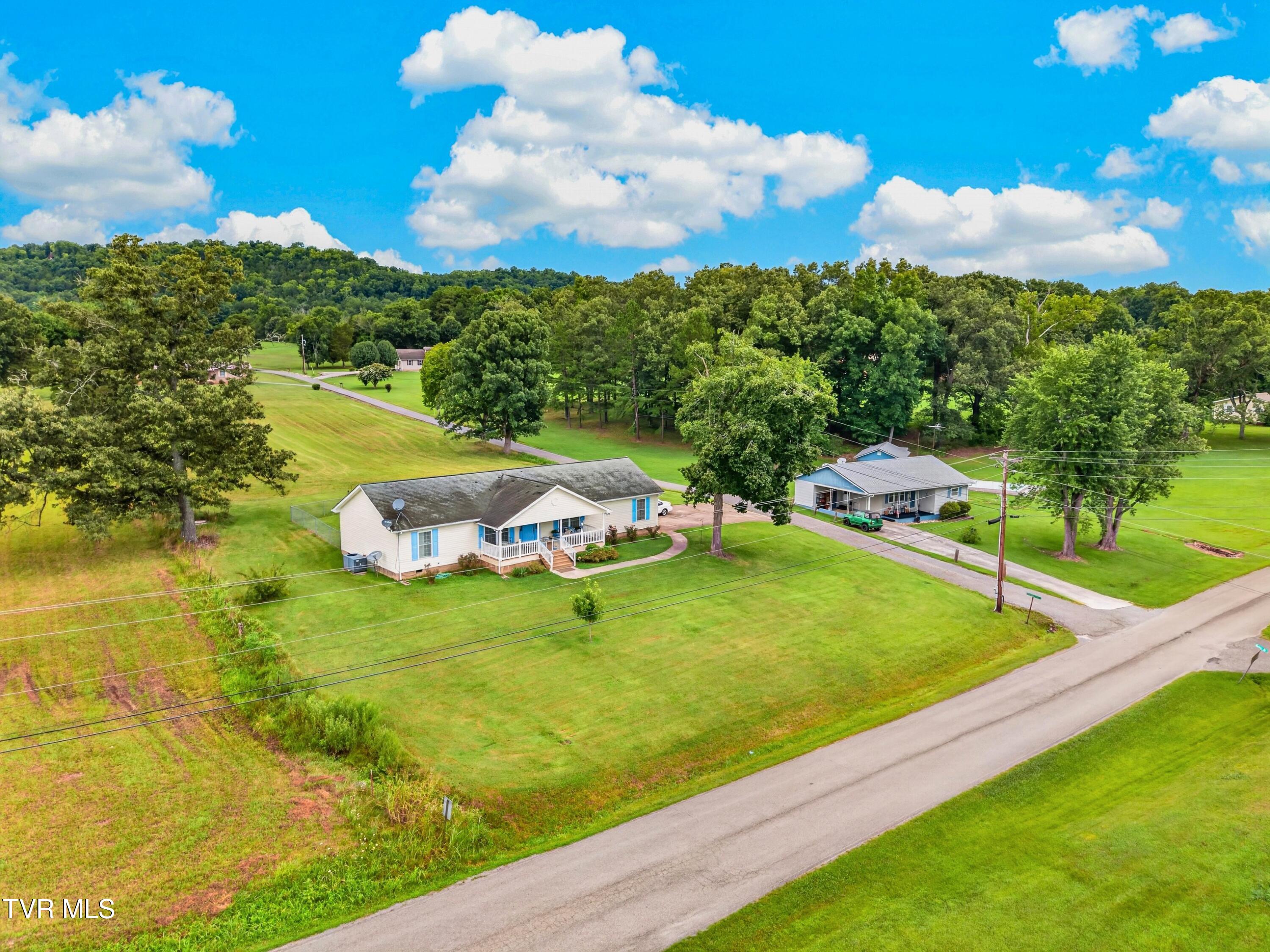 1601 Northern Ridge Road Bybee, TN 37713 - Photo 27 of 28 026-1601NorthernRidgeRoad-Bybee-TN-37713
