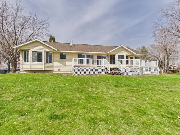 $530,000 | 412 East 1st Street, Starbuck, MN 56381