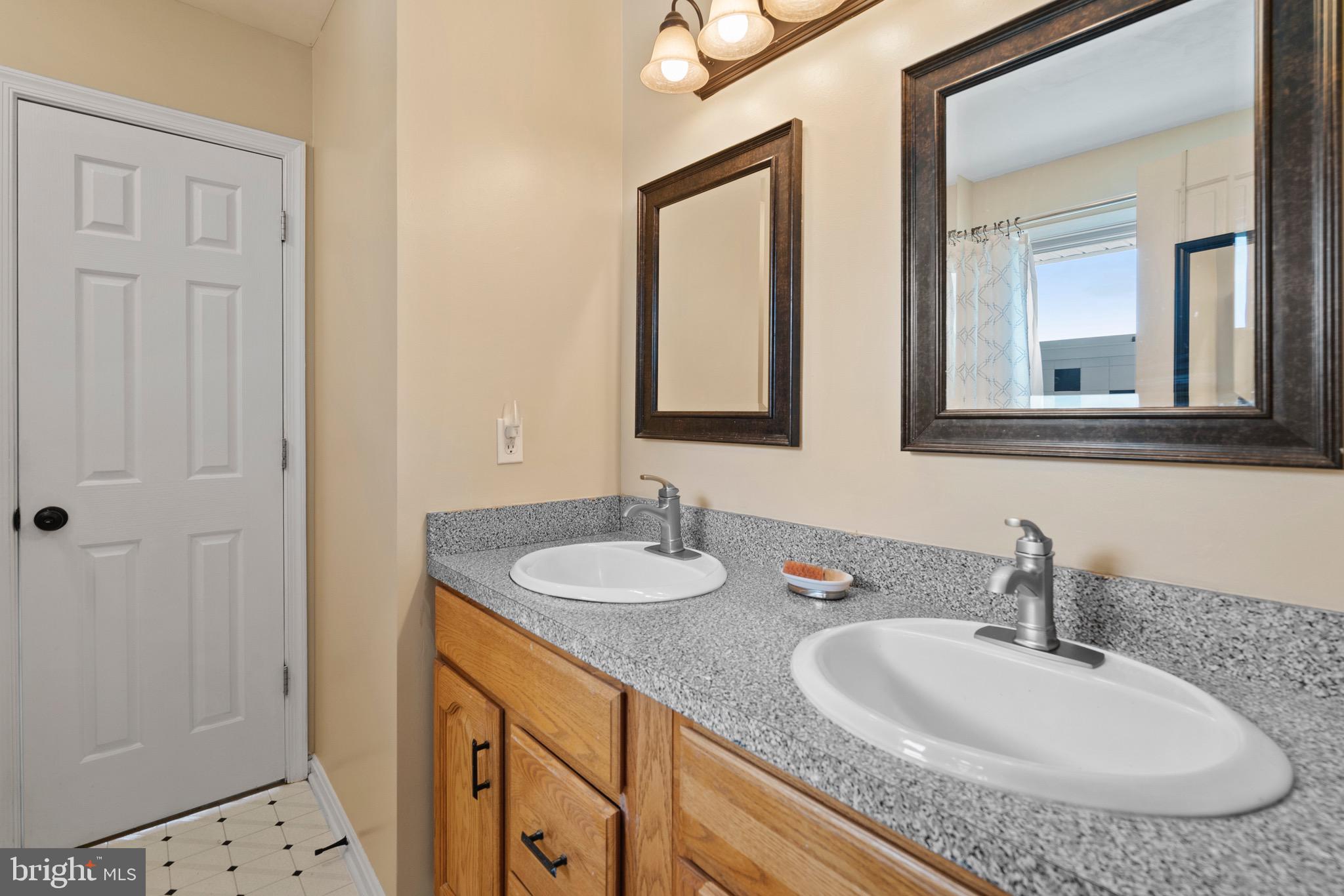 9674 Ridge View Drive Marshall, VA 20115 - Photo 21 of 42