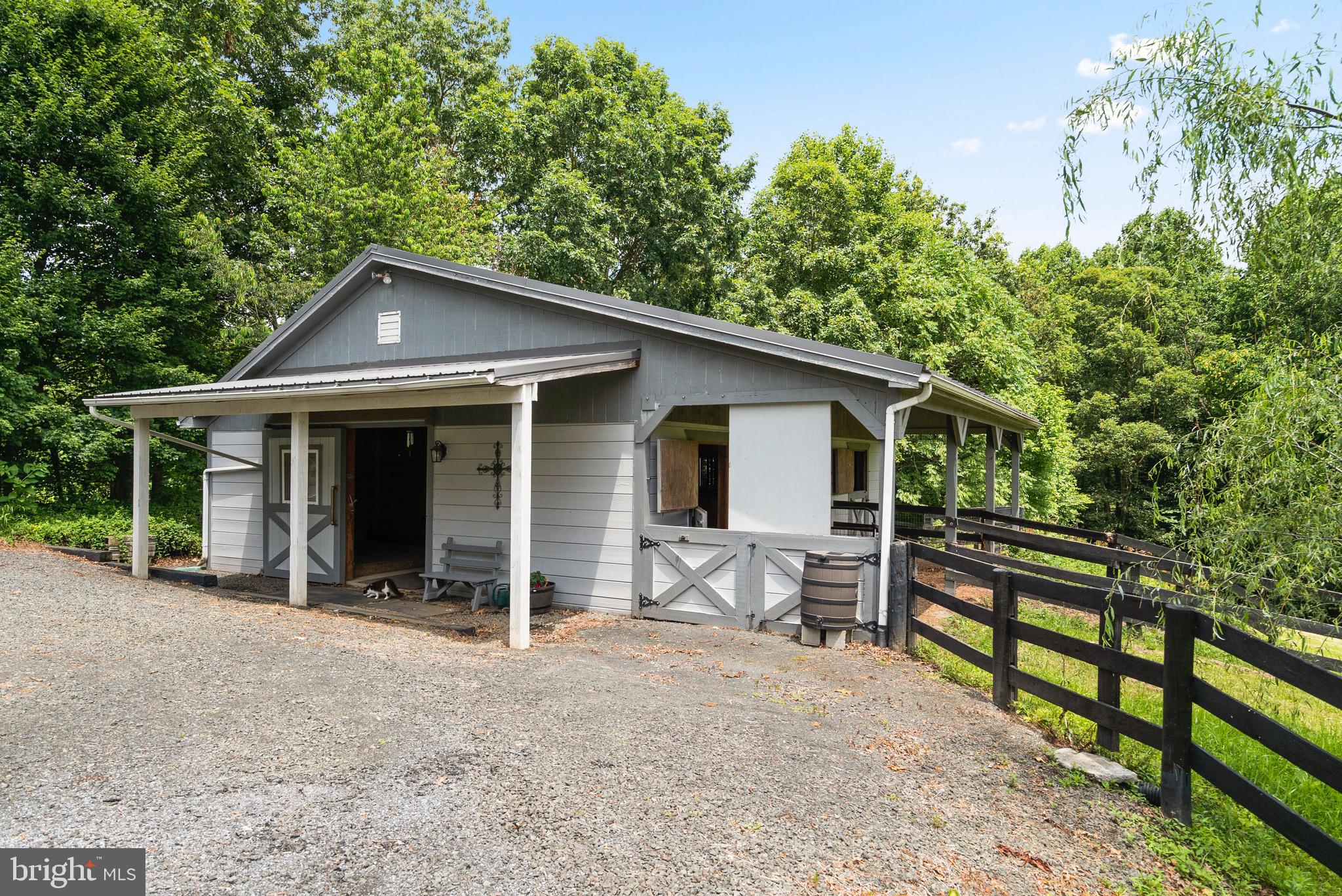 9674 Ridge View Drive Marshall, VA 20115 - Photo 30 of 42