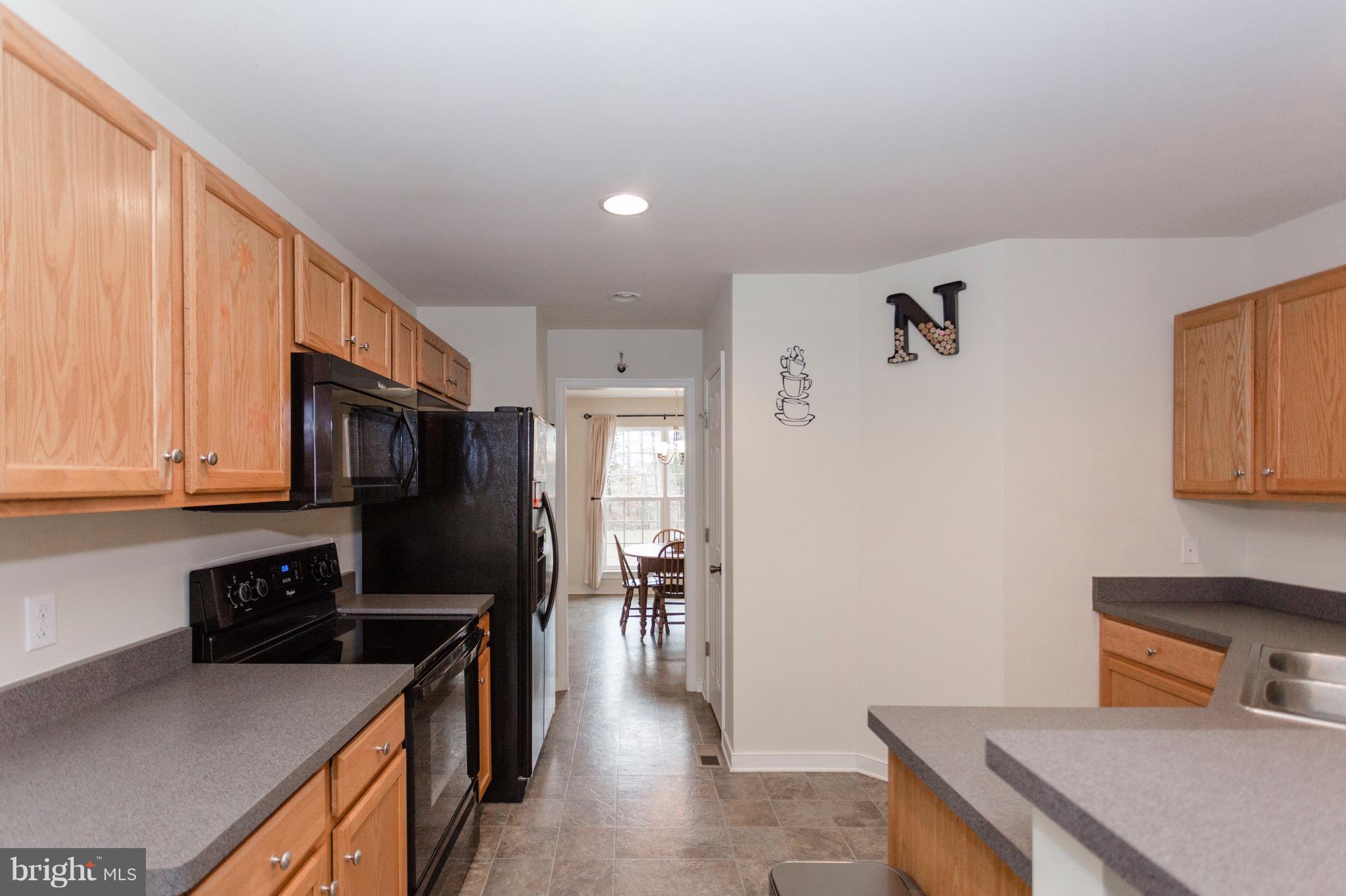 327 Roni Lane Louisa, VA 23093 - Photo 12 of 30 Kitchen