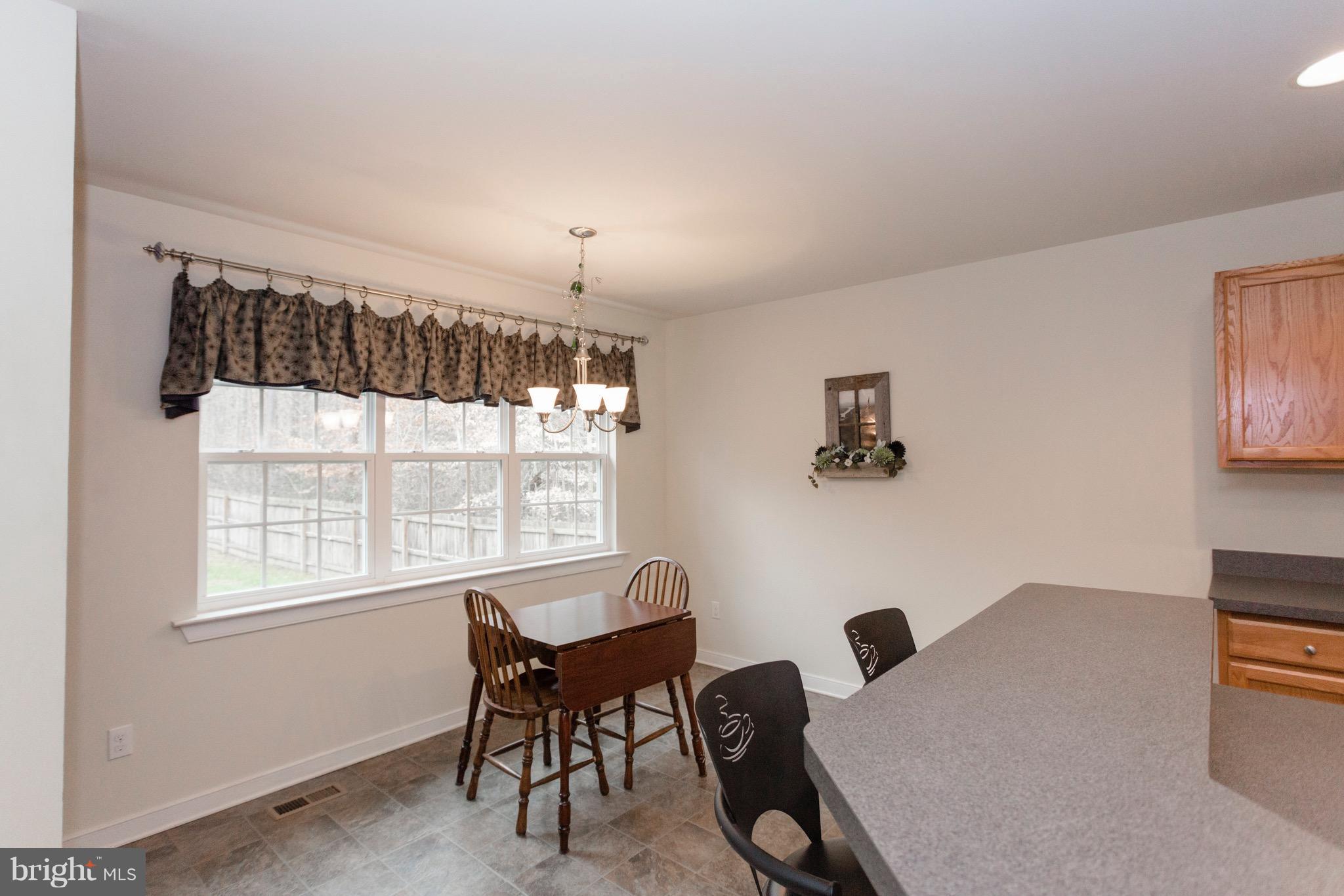 327 Roni Lane Louisa, VA 23093 - Photo 7 of 30 Interior (General)