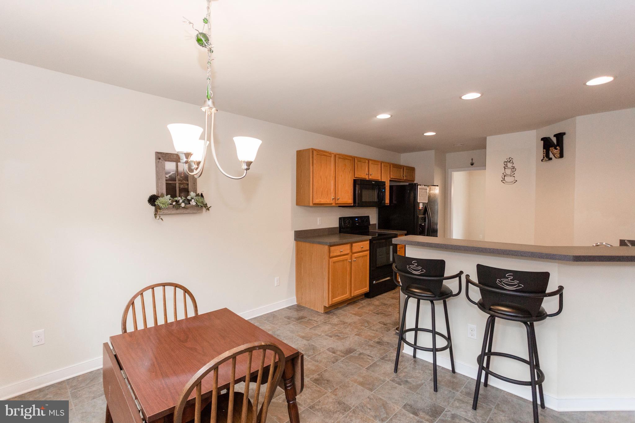 327 Roni Lane Louisa, VA 23093 - Photo 8 of 30 Kitchen