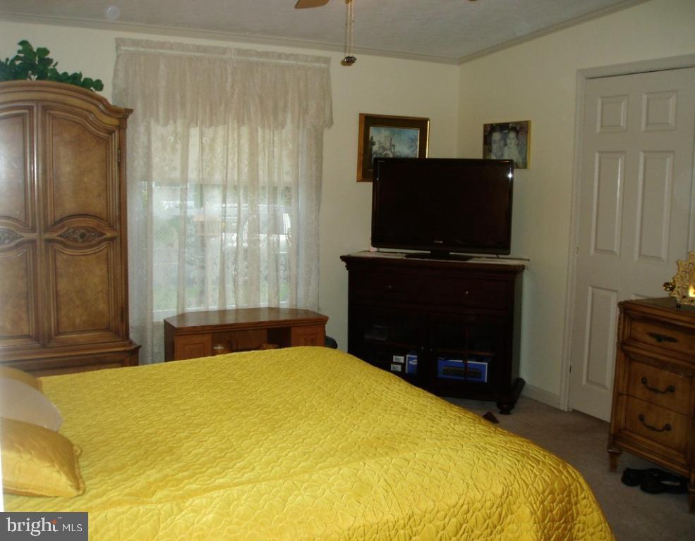 126 Pheasant Road Lancaster, PA 17603 - Photo 23 of 41 Gallery Image 23