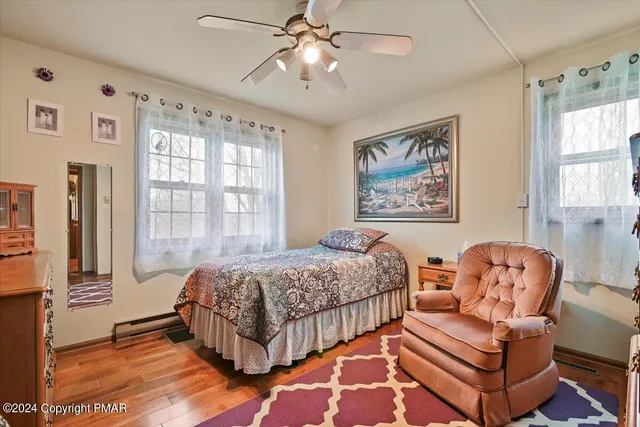 $725,000 | 219 Stone Row Drive, Sciota, PA 18354