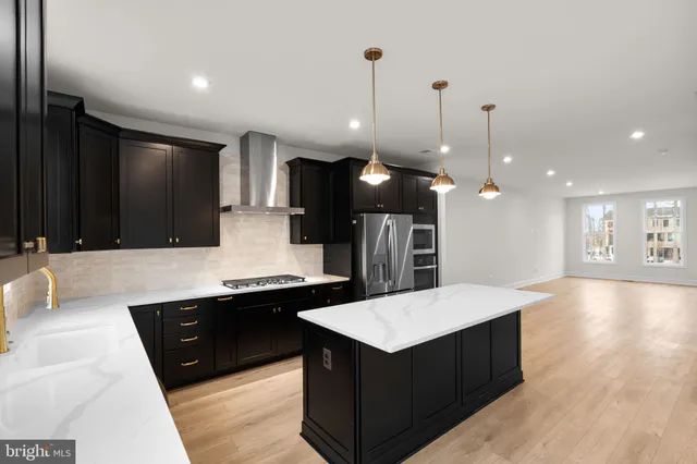 $913,895 | 23021 Blue Eagle Terrace, Ashburn, VA 20148