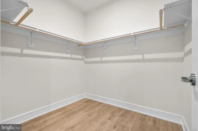 $913,895 | 23021 Blue Eagle Terrace, Ashburn, VA 20148