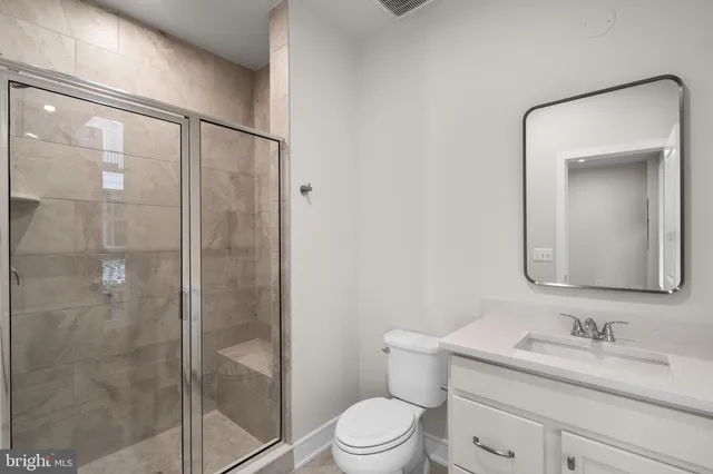 $913,895 | 23021 Blue Eagle Terrace, Ashburn, VA 20148