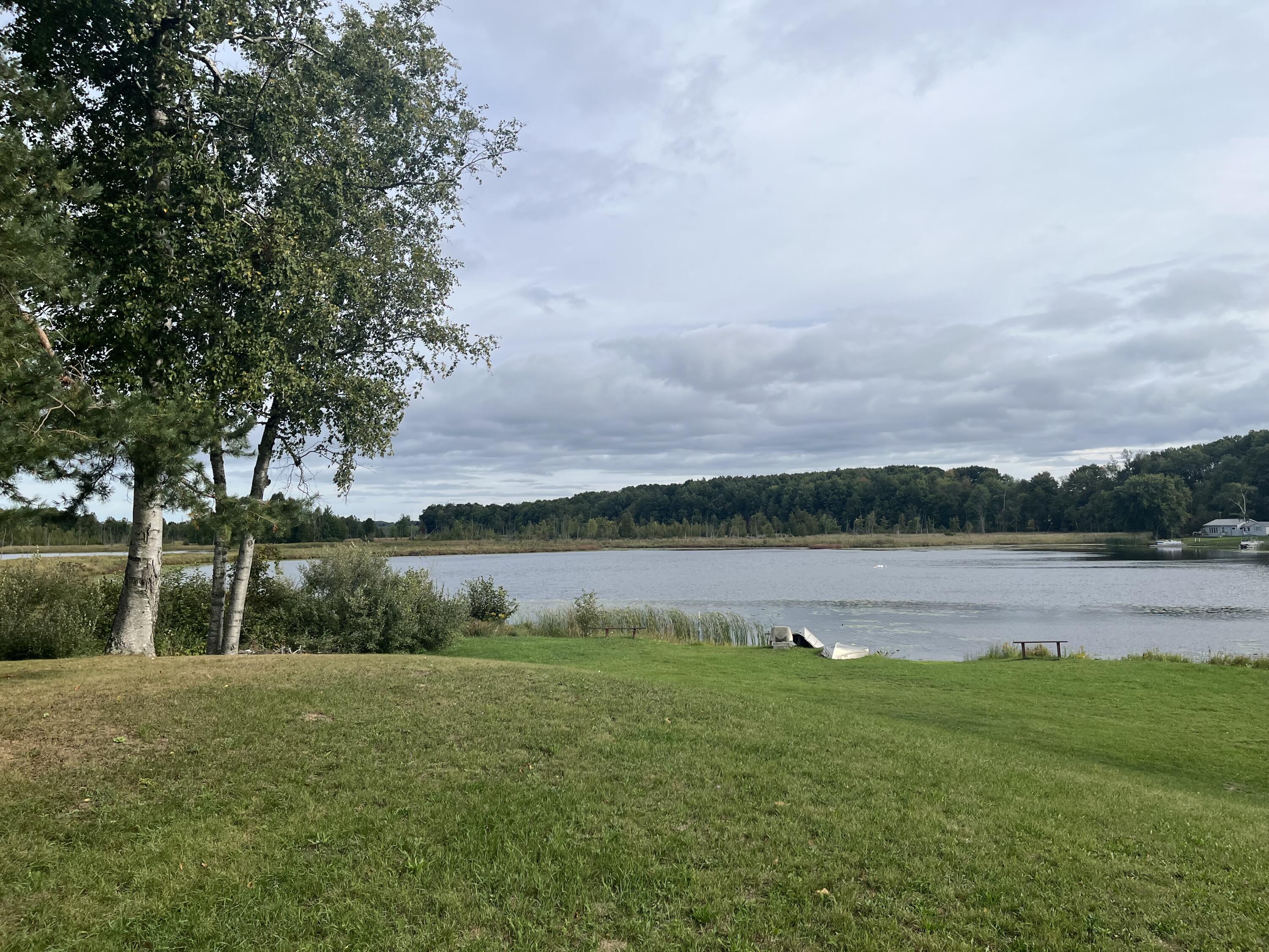 5088 Monroe Road Lakeview, MI 48850 - Photo 2 of 19 IMG_1566