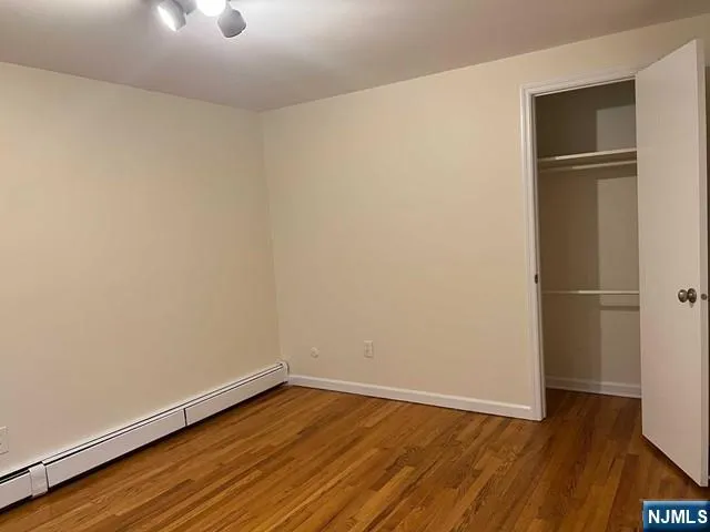 $1,880 | 316 Hamilton Street, Unit 2, Harrison, NJ 07029