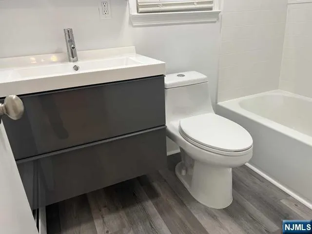 $1,880 | 316 Hamilton Street, Unit 2, Harrison, NJ 07029