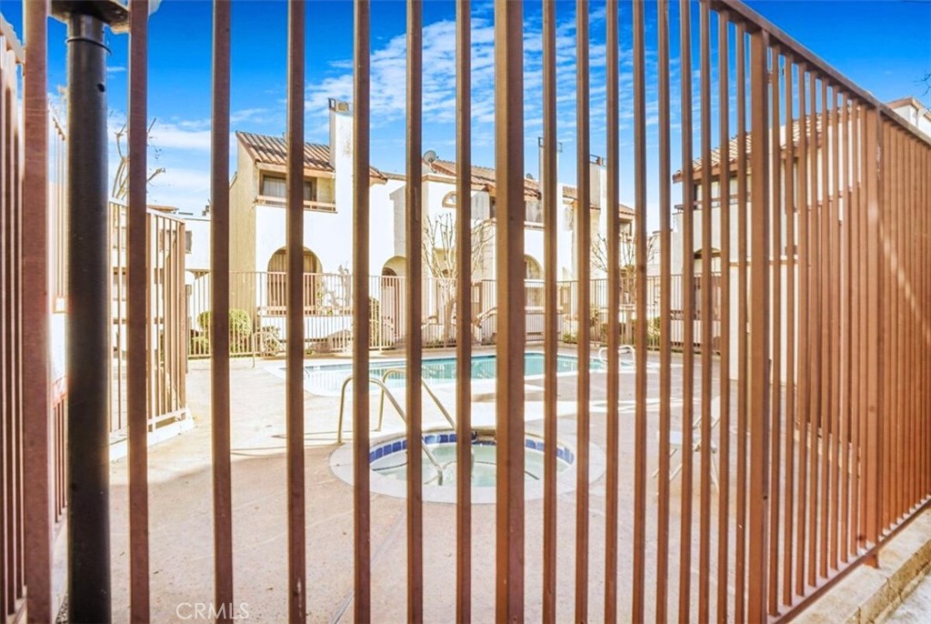 866 West Alondra Boulevard Compton, CA 90220 - Photo 18 of 22