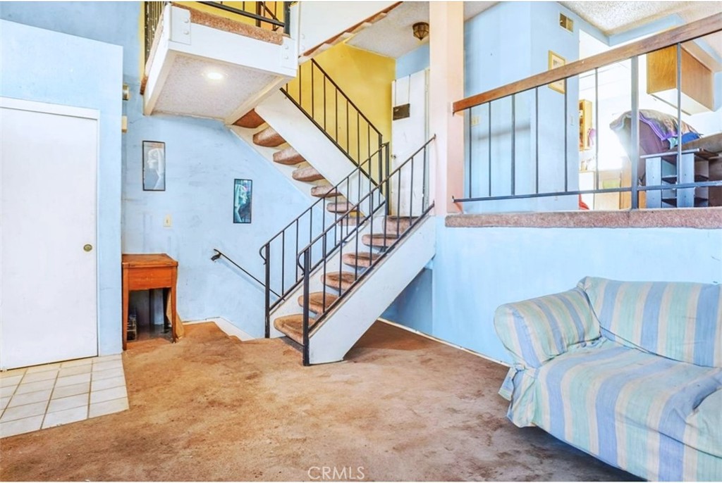 866 West Alondra Boulevard Compton, CA 90220 - Photo 9 of 22