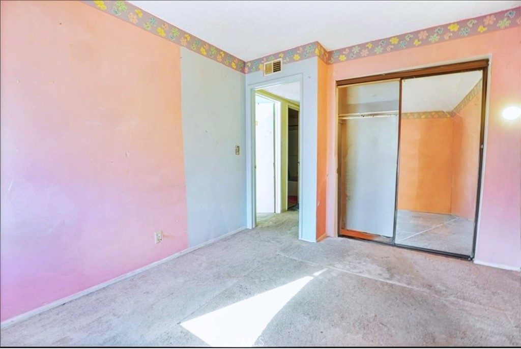 866 West Alondra Boulevard Compton, CA 90220 - Photo 10 of 22