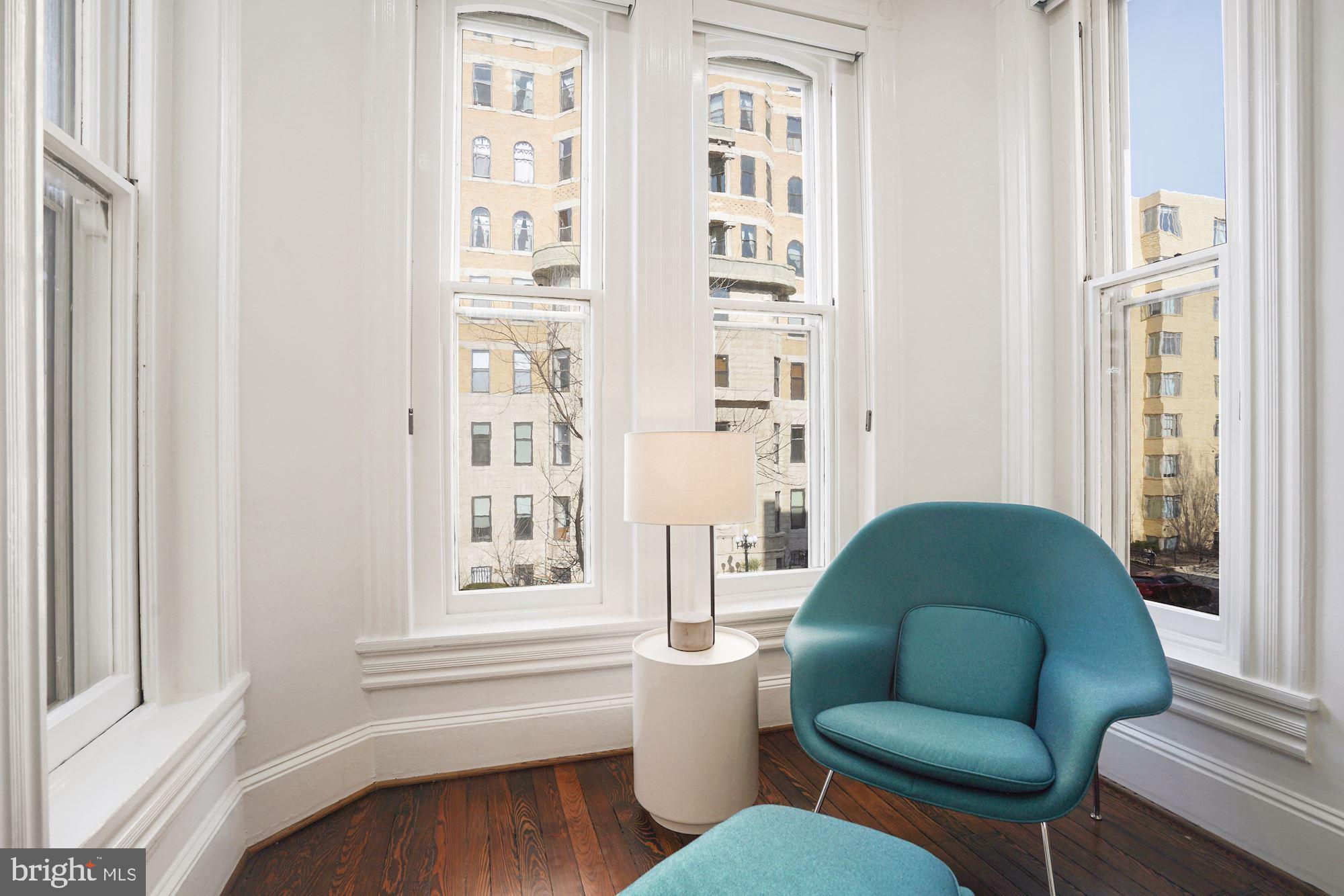 1610 Q Street Northwest Washington, DC 20009 - Photo 18 of 42 Sitting Area