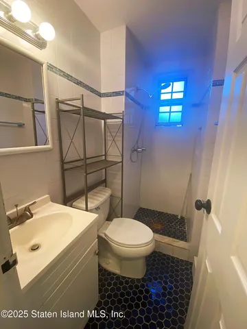 $419,000 | 394 Maryland Avenue, Unit 2A | Rosebank