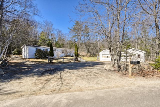 $180,250 | 402 Lowell Town Road, Wiscasset, ME 04578