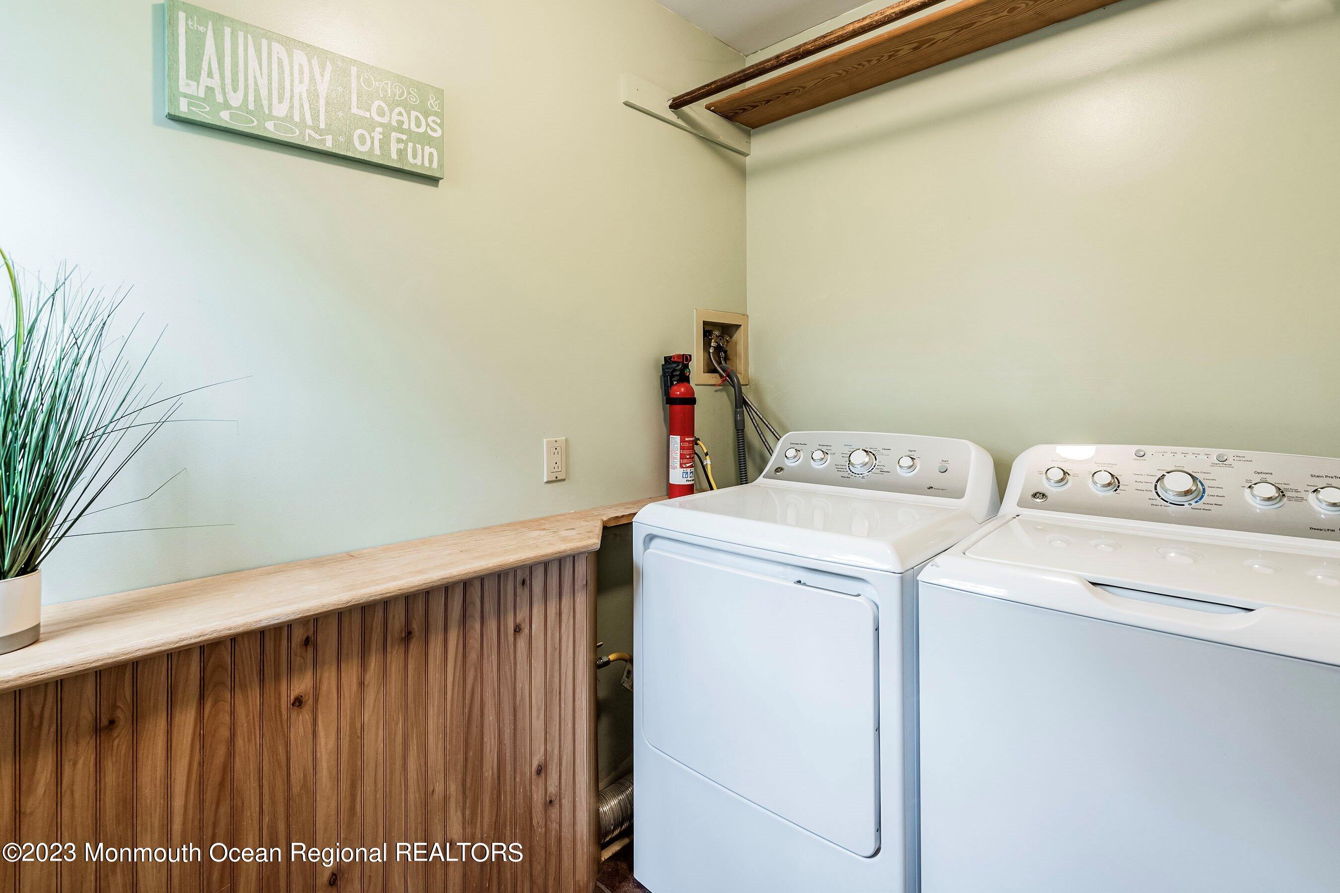 310 Easy Street Howell, NJ 07731 - Photo 18 of 45 23-Laundry