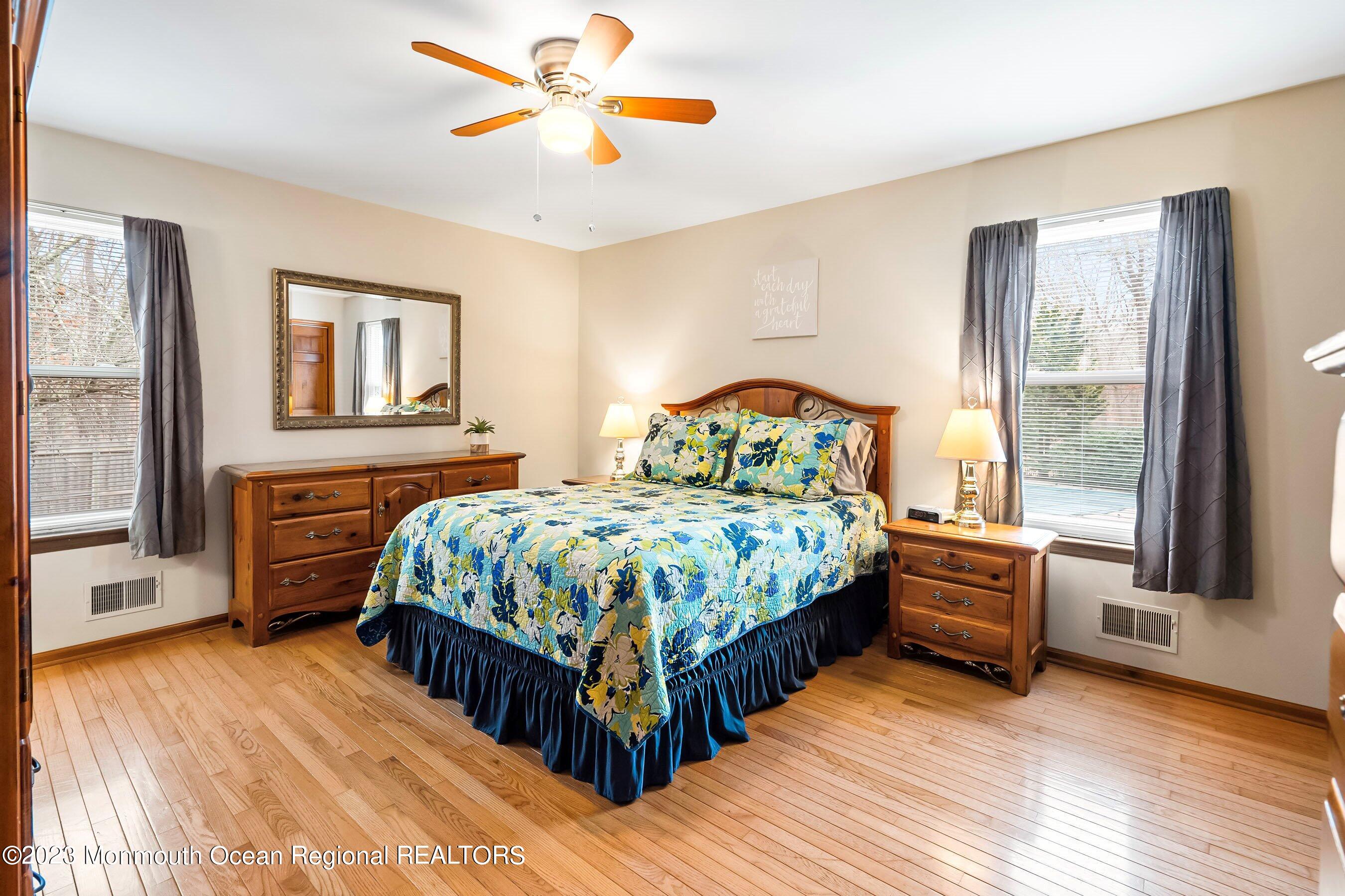 310 Easy Street Howell, NJ 07731 - Photo 19 of 45 24-Bed 2