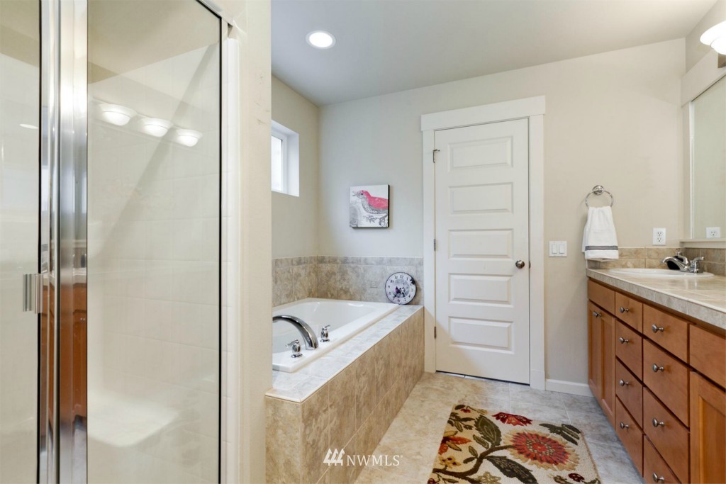 17004 15th Drive Southeast Bothell, WA 98012 - Photo 10 of 15 Gallery Image 10