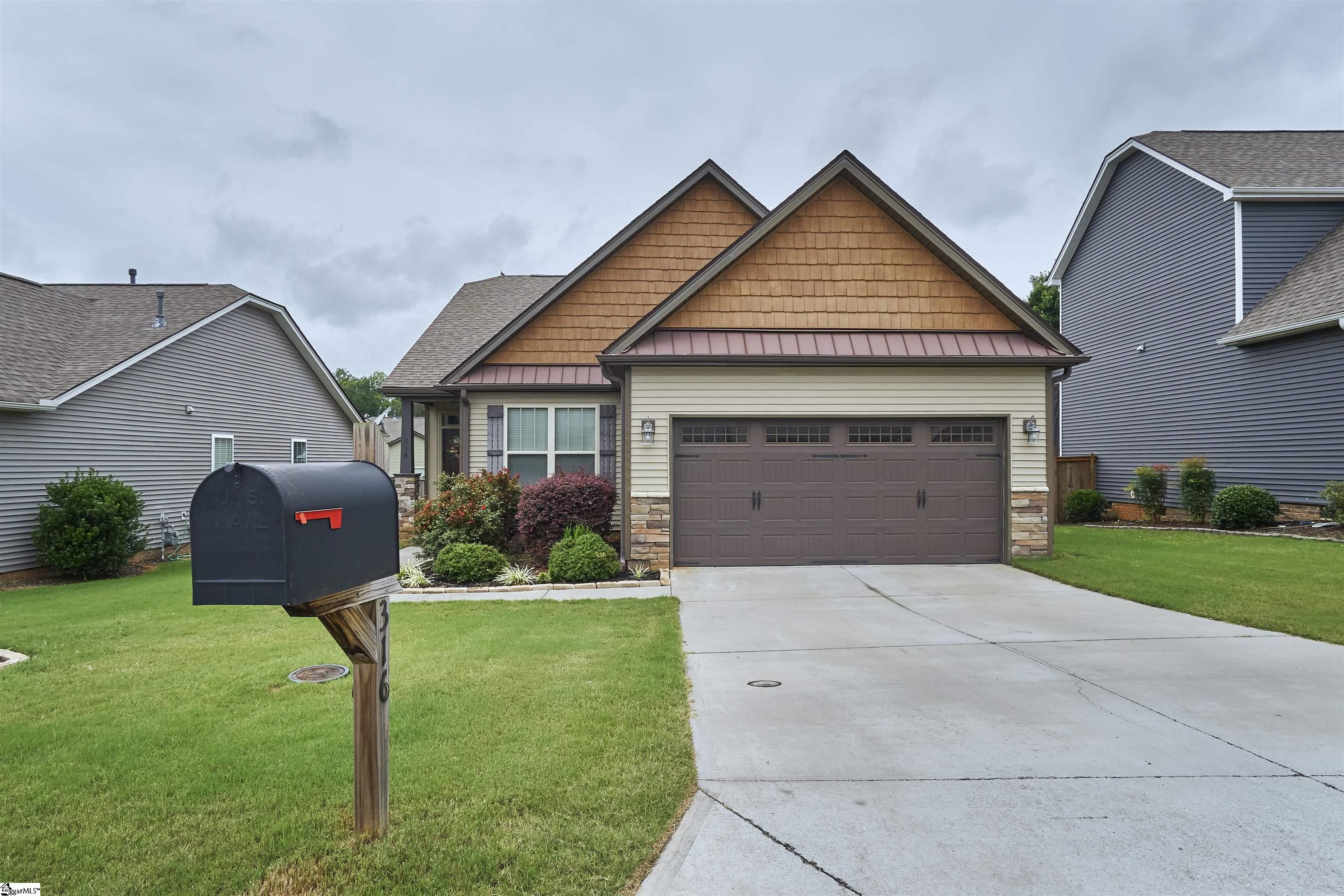 316 Stallion Road Greenville, SC 29617 - Photo 1 of 20 Gallery Image 1
