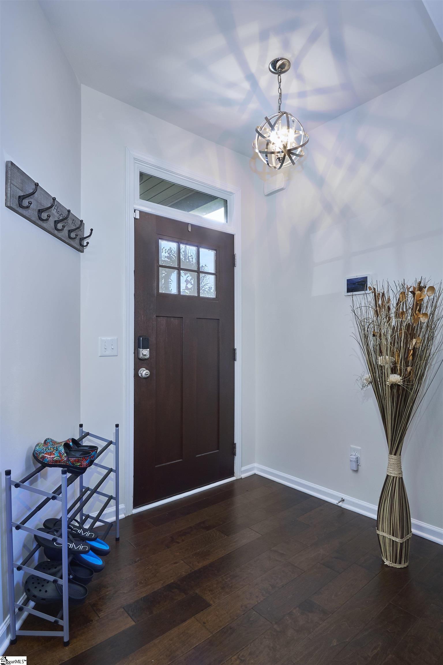 316 Stallion Road Greenville, SC 29617 - Photo 4 of 20 Gallery Image 4