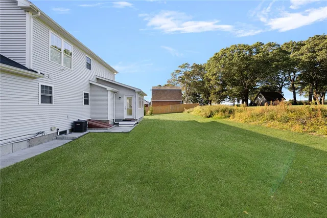 $859,900 | 311 Capron Farm Drive, Warwick, RI 02886