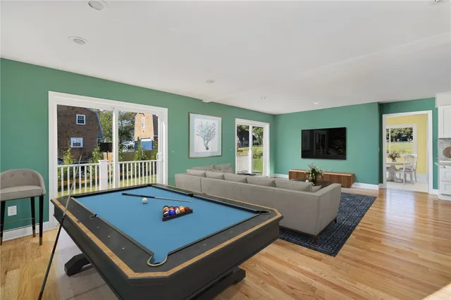 $859,900 | 311 Capron Farm Drive, Warwick, RI 02886