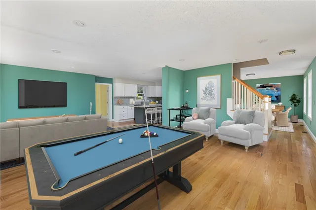 $859,900 | 311 Capron Farm Drive, Warwick, RI 02886