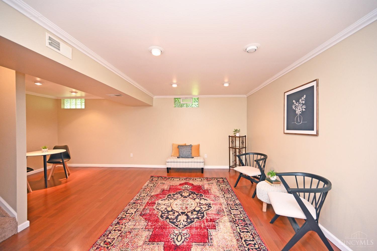 1248 Linneman Road Cincinnati, OH 45238 - Photo 27 of 39 Gallery Image 27