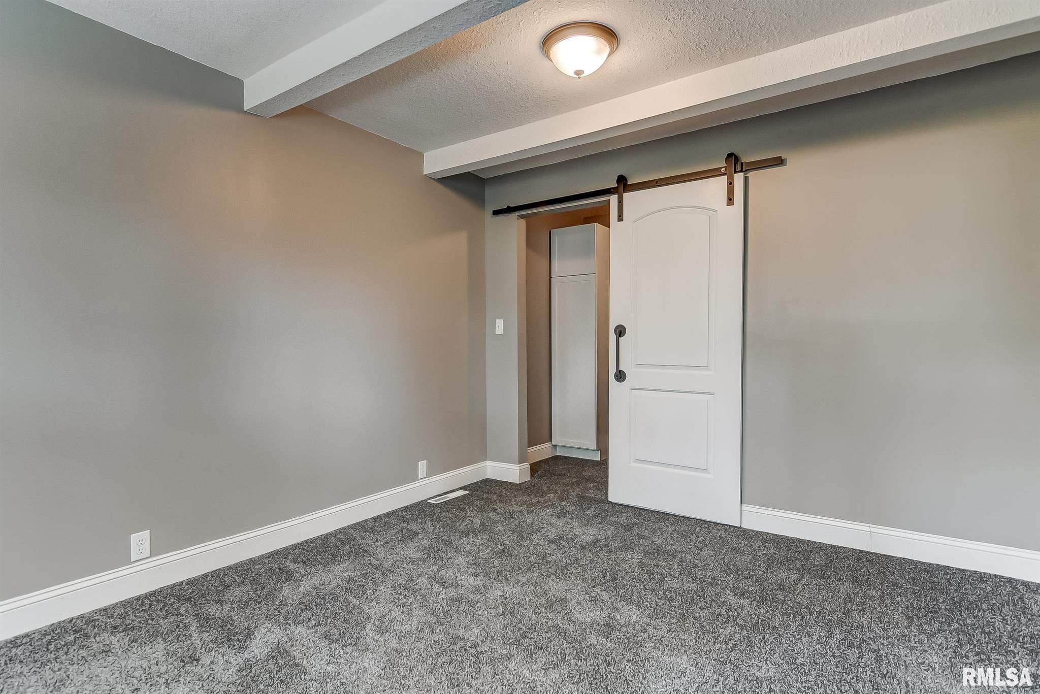 902 Franklin Street Pawnee, IL 62558 - Photo 17 of 33