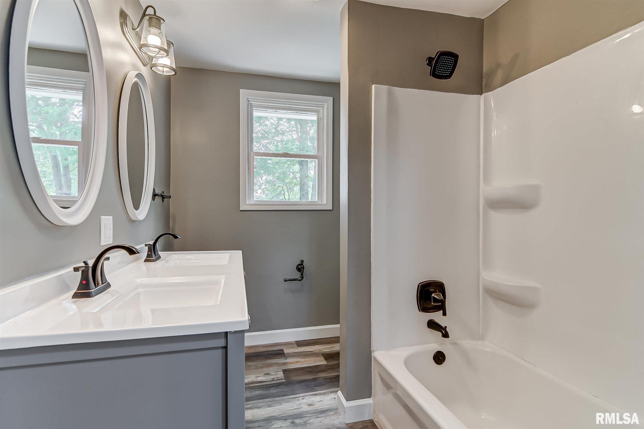 902 Franklin Street Pawnee, IL 62558 - Photo 20 of 33