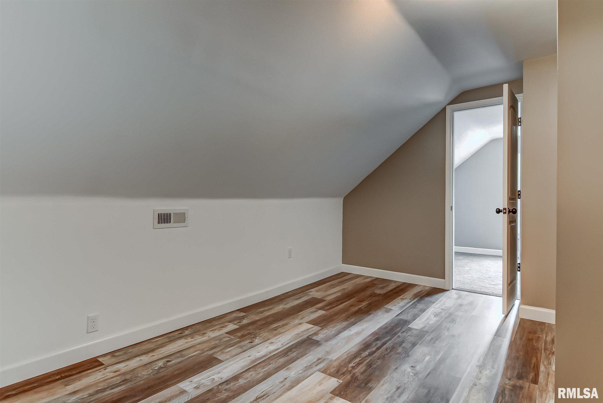 902 Franklin Street Pawnee, IL 62558 - Photo 25 of 33
