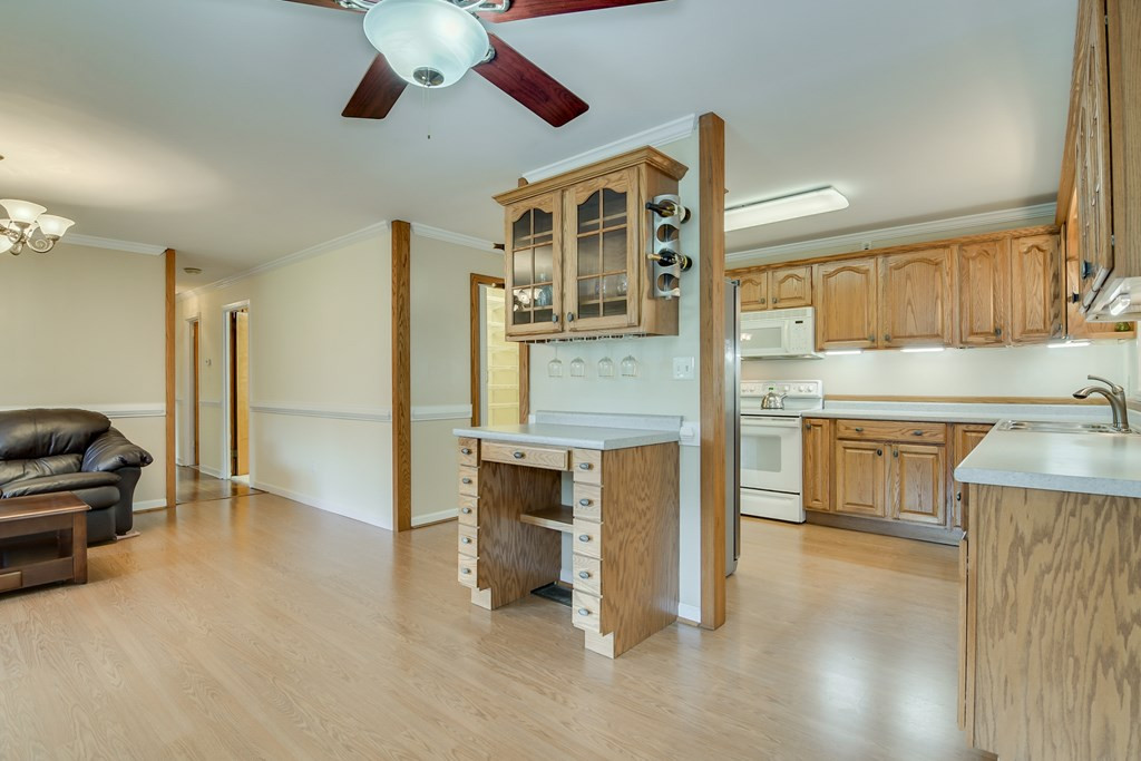 192 Rivers Circle Thomson, GA 30824 - Photo 8 of 38