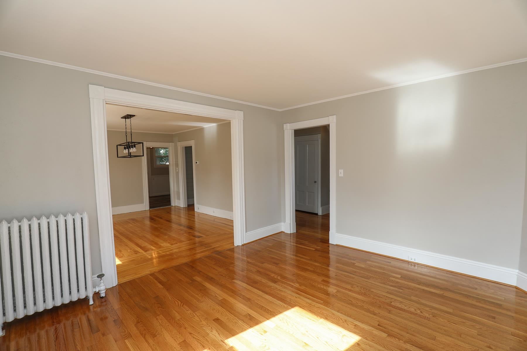 74 Riley Avenue Manchester, NH 03103 - Photo 12 of 37