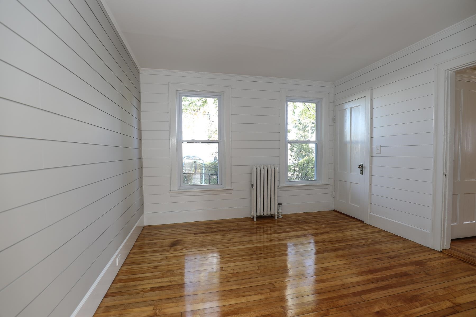 74 Riley Avenue Manchester, NH 03103 - Photo 14 of 37