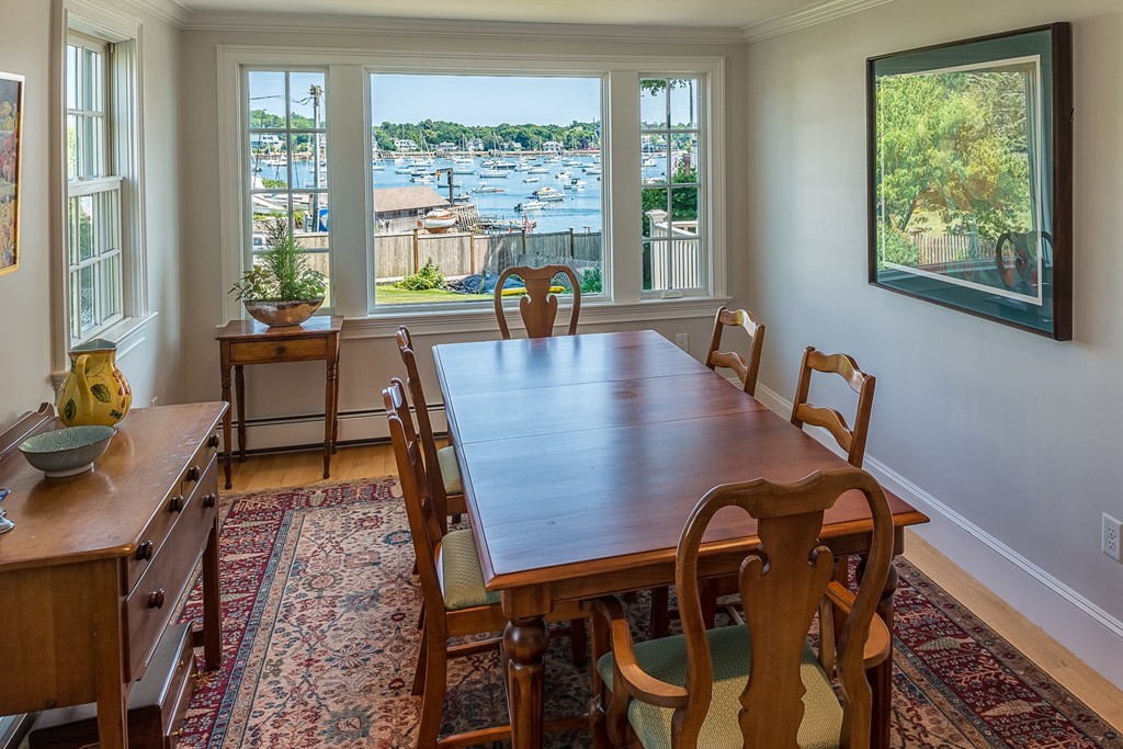 64 Gregory Street Marblehead, MA 01945 - Photo 12 of 26