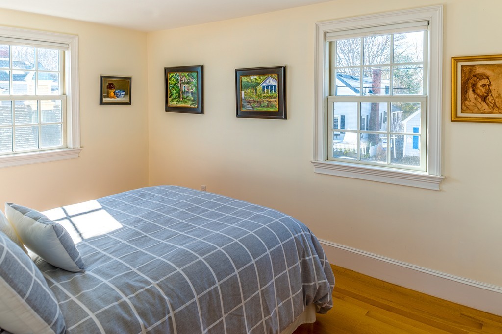 64 Gregory Street Marblehead, MA 01945 - Photo 16 of 26