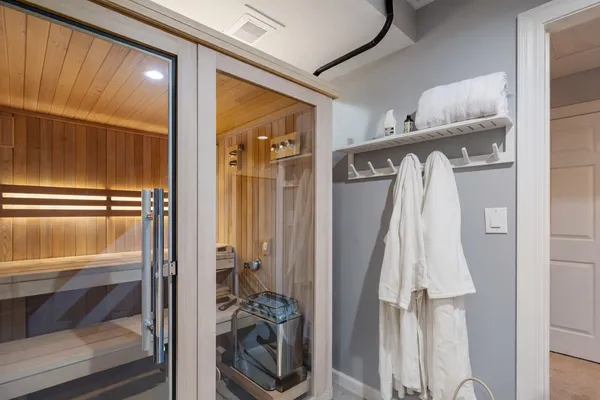 $970,000 | 21334 Sage Brush Lane, Mokena, IL 60448