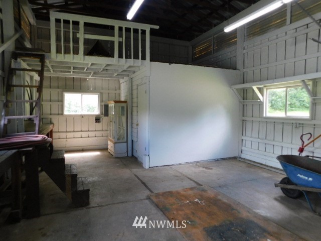 615 North Carpenter Road Snohomish, WA 98290 - Photo 11 of 23 Gallery Image 11