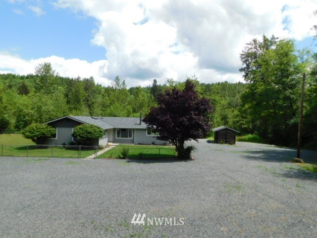 615 North Carpenter Road Snohomish, WA 98290 - Photo 3 of 23 Gallery Image 3