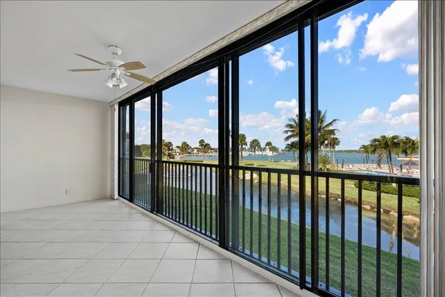 $487,000 | 200 Intracoastal Place, Unit 207, Tequesta, FL 33469