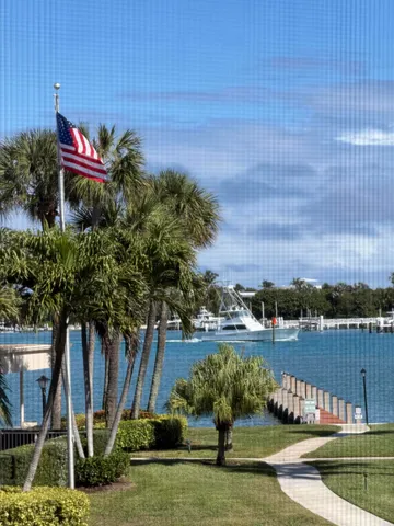 $487,000 | 200 Intracoastal Place, Unit 207, Tequesta, FL 33469